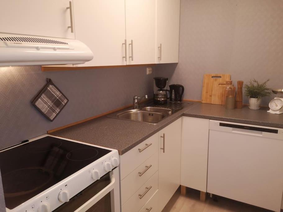 Modern Apartment In The Center Of The Island Тромсьо Екстериор снимка